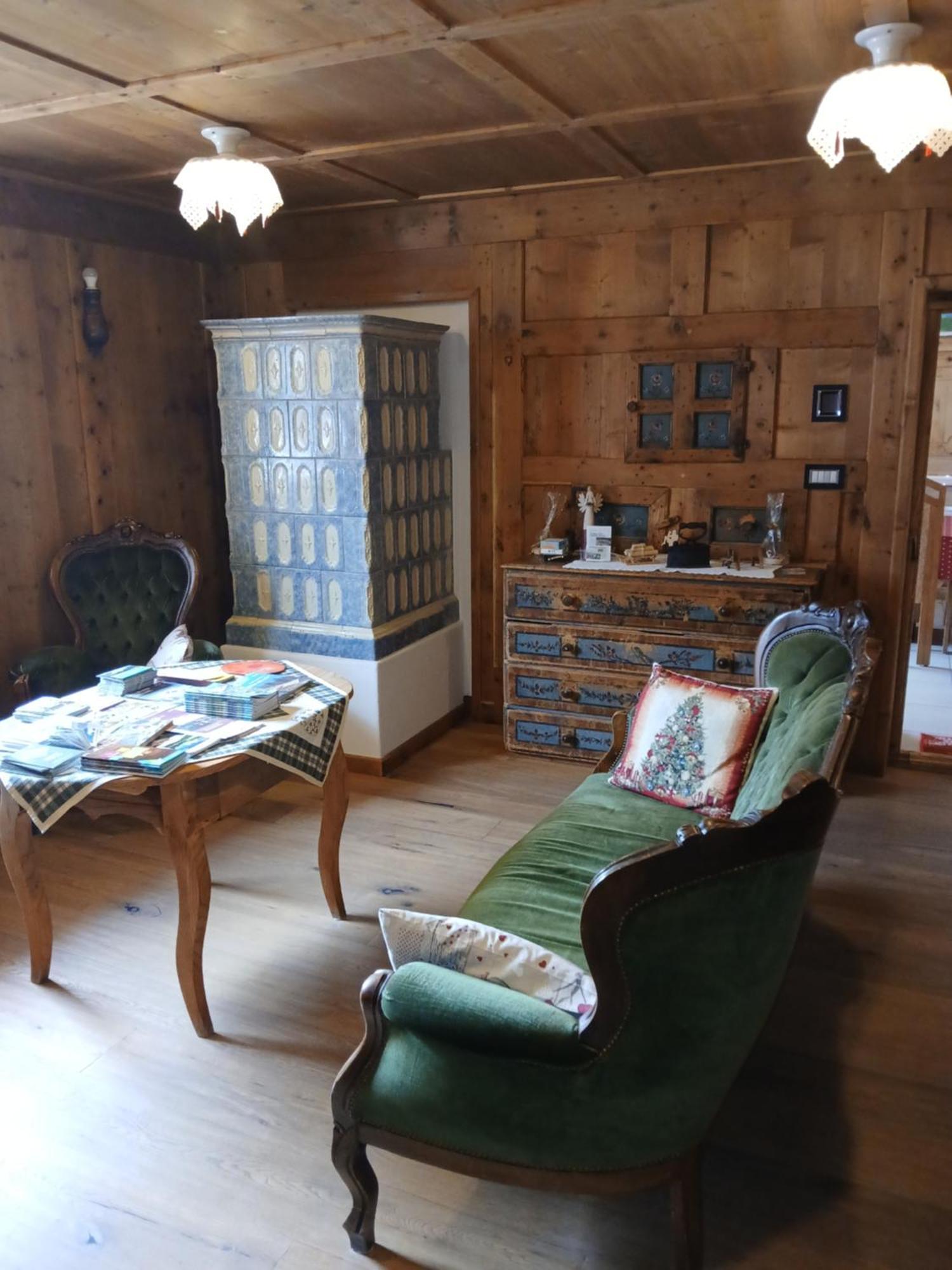 Beb La Stube Dei Partel Bed and Breakfast Ziano di Fiemme Buitenkant foto