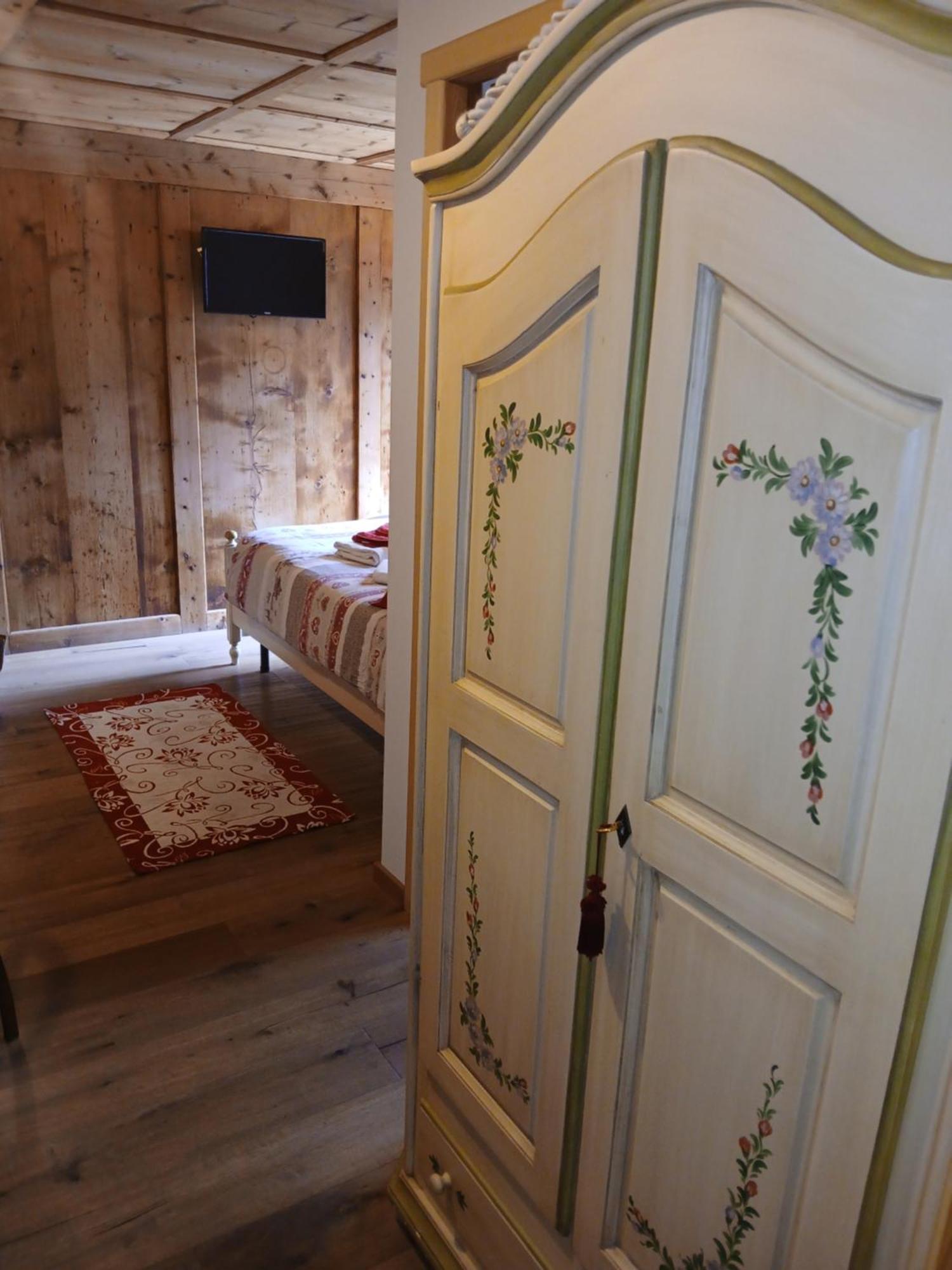 Beb La Stube Dei Partel Bed and Breakfast Ziano di Fiemme Buitenkant foto