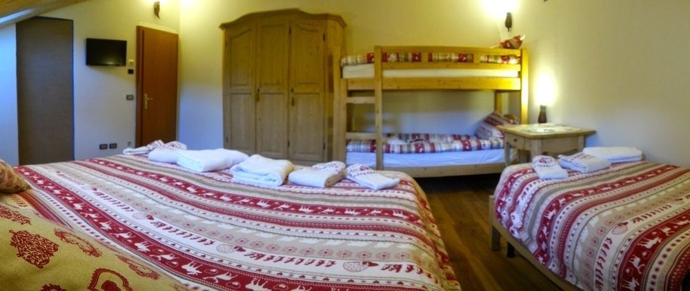 Beb La Stube Dei Partel Bed and Breakfast Ziano di Fiemme Buitenkant foto